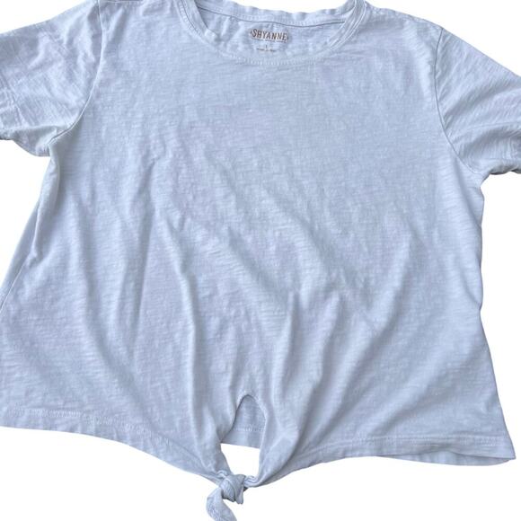 SHYANNE women’s  juniors T-shirt.  Size L, tie at waist, white, short sleeves. - Picture 4 of 7
